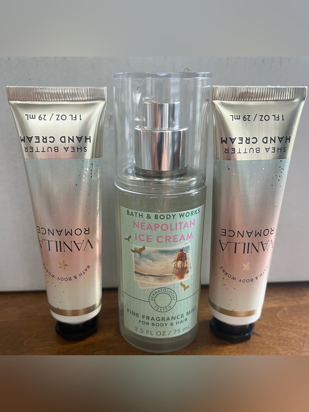 QTY 3 Bath Body Works Neapolitan Ice Cream Body & 2 Vanilla Romance Hand Creams